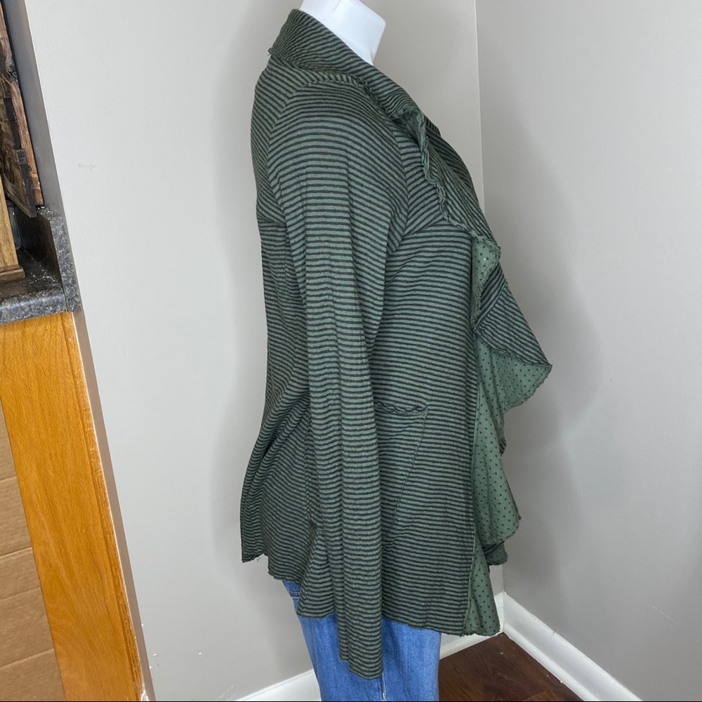 Jūde Green Stripe Ruffled Cardigan - Picture 7 of 9